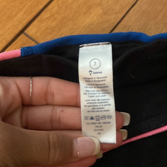 Reversible Ivivva girls shorts - Picture 5 of 5